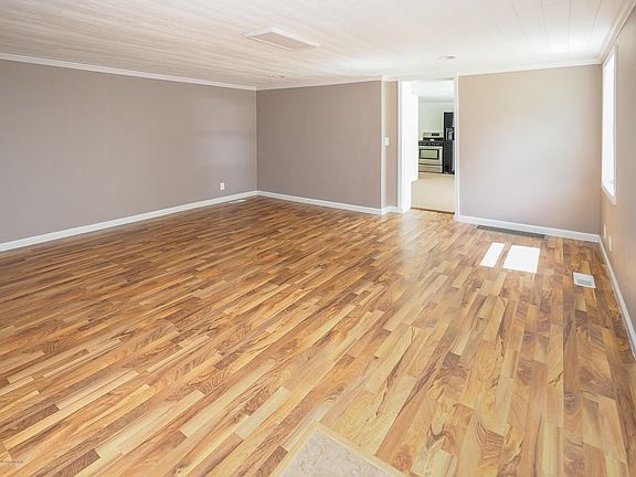 3rd image of 1787 106th Ave