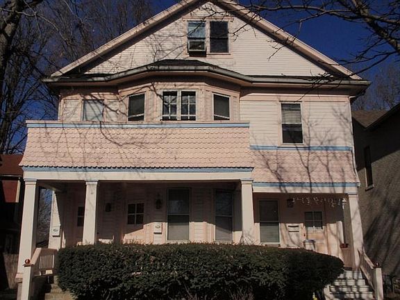 2nd image of 33 W Babbitt St