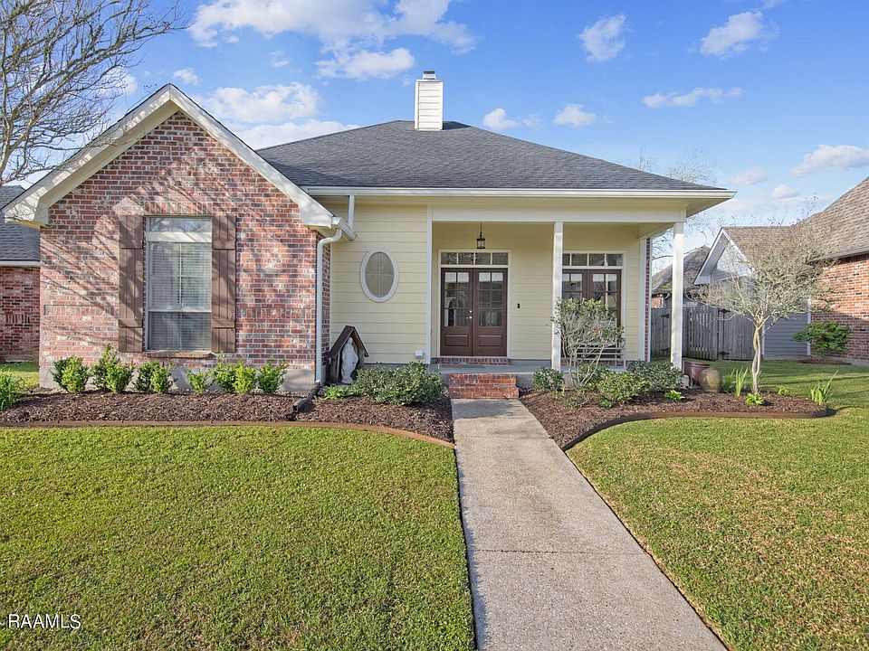 705 Southlake Cir, Youngsville, LA 70592 Zillow