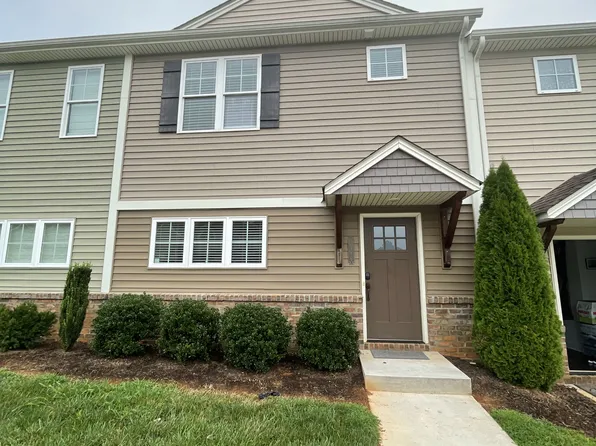 1178 Commonwealth Cir #1, Forest, VA 24551