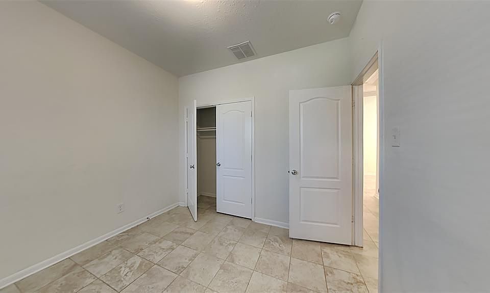 1st image of 25311 Queens Causeway Ln