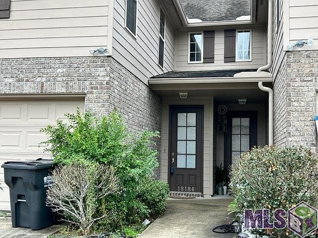 1st image of 18184 Pinehurst Dr