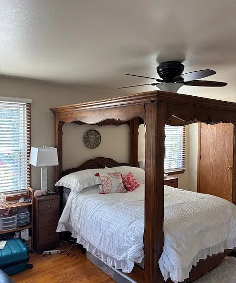 large master bedroom. 3 windows and 2 large closets