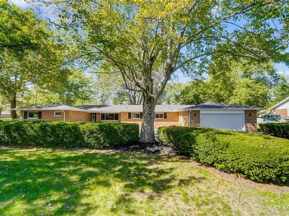 908 Winesap Dr, Dayton, OH 45434