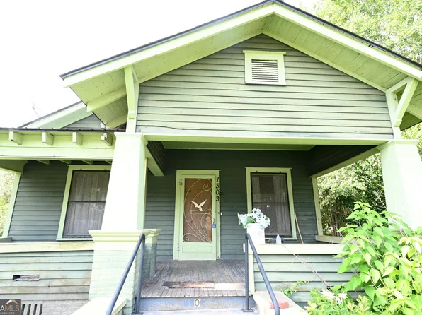 1303 Carswell Ave, Waycross, GA 31503