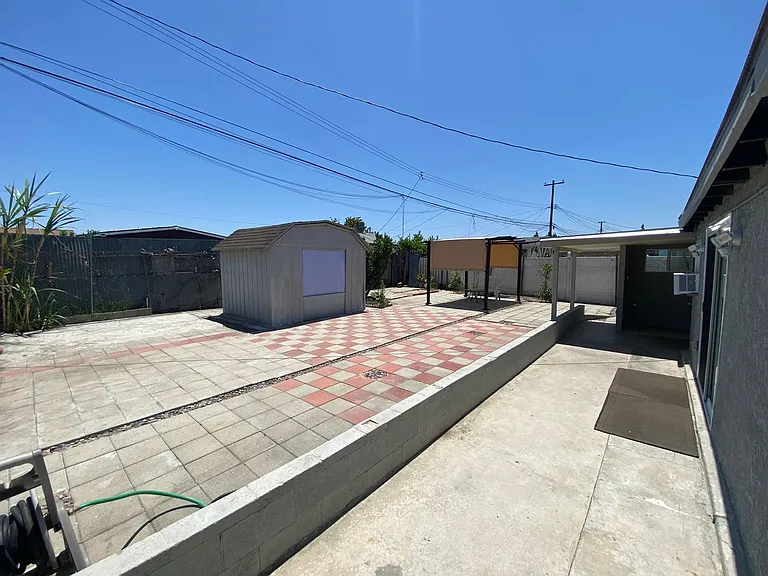 15522 Claretta Ave — Photo 29