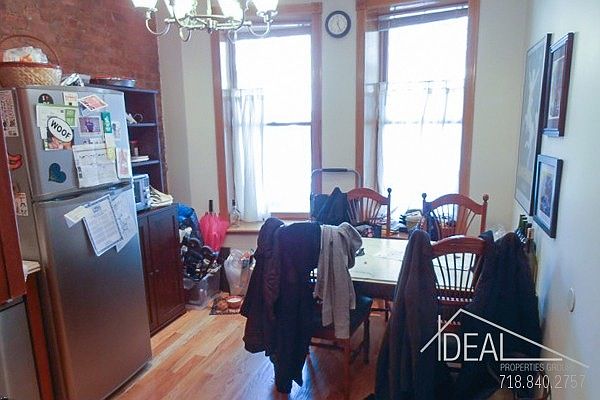 1st image of 594 6th St APT 1A