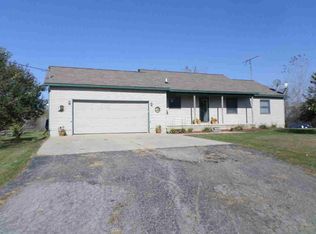 6430 Colf Rd, Carleton, MI 48117