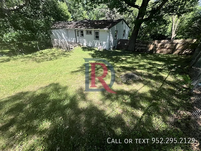 13702 Country Ln — Photo 23
