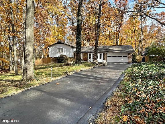 2nd image of 21313 Leaman Ln
