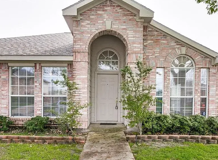 7210 Gillon Dr — Photo 9