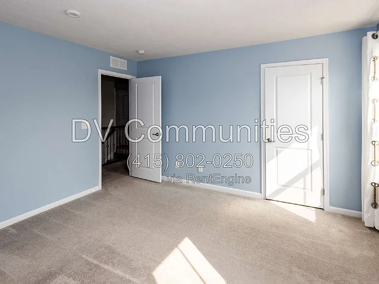 7226 Hillsview Dr — Photo 12