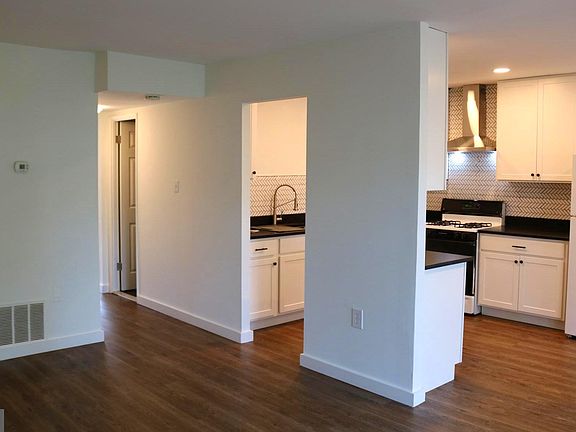4th image of 601 Oakland Hills Ct #A-101