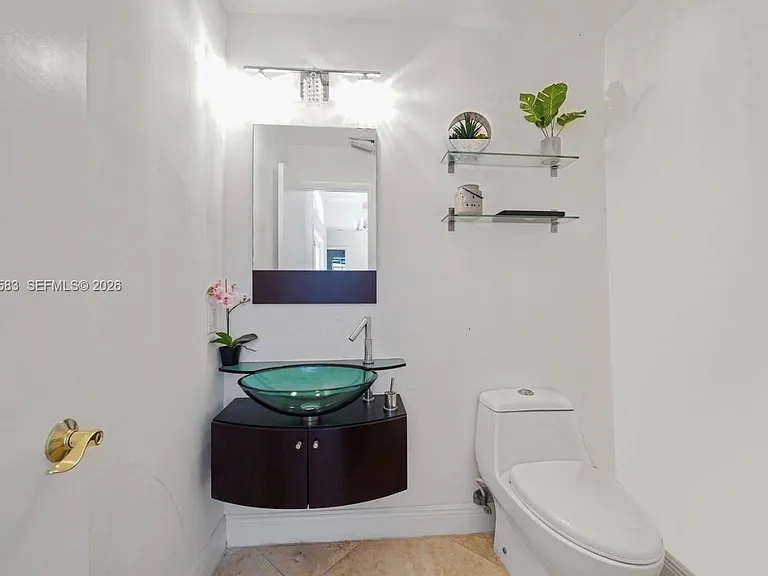 1400 Meadows Blvd — Photo 19