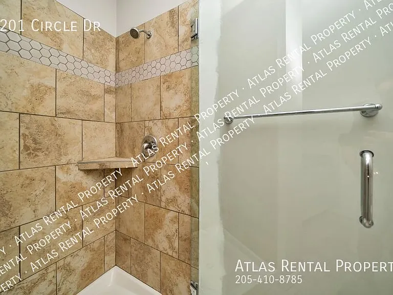 3201 Circle Dr — Photo 23