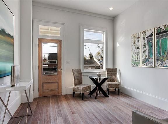 4th image of 3915 Magazine St Unit B