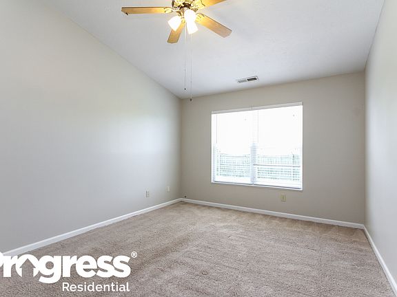 5th image of 836 Halyard Dr