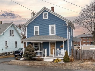 33 Hillside Ave, Salem, MA, 01970
