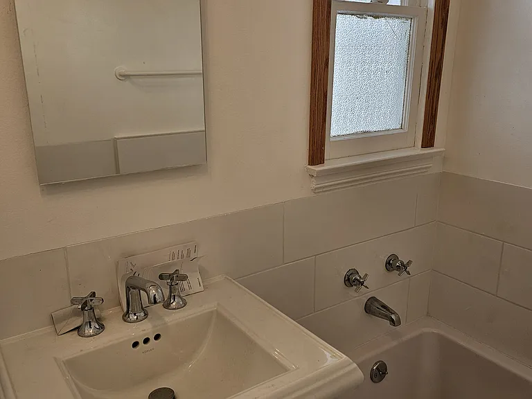 236 S Rexford Dr #1/4 — Photo 47
