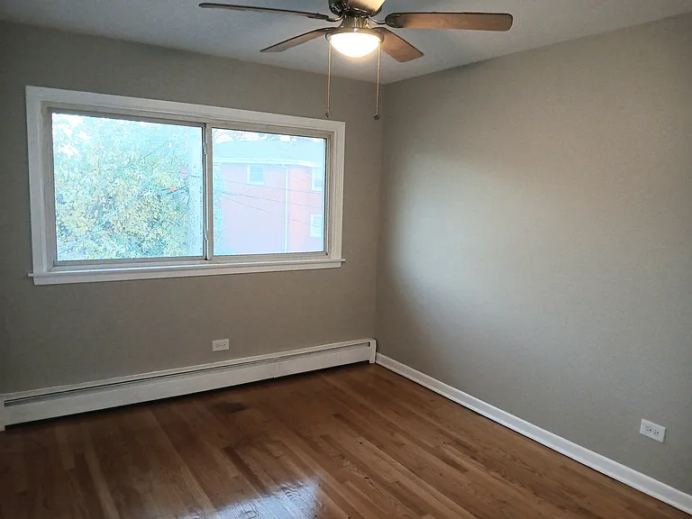 4427 Prairie Ave #2R — Photo 7