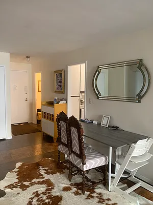 Rented by R New York | media 11