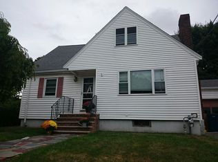 11 Lasell St, West Roxbury, MA 02132