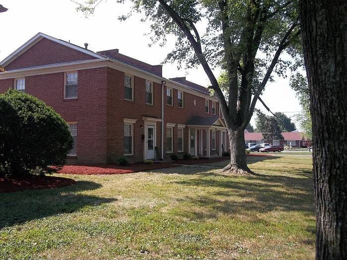 Regal Manor