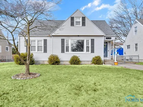 4833 Naomi Dr, Toledo, OH 43623