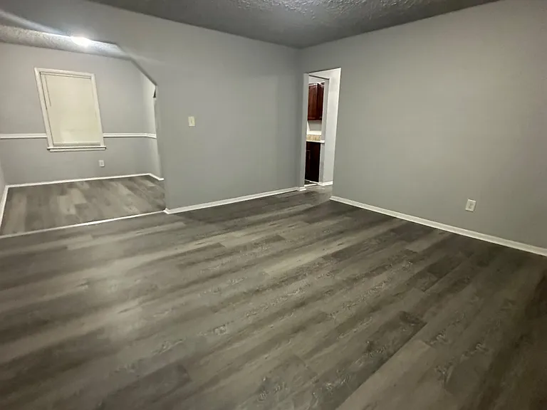 400 Greenhill Way — Photo 8