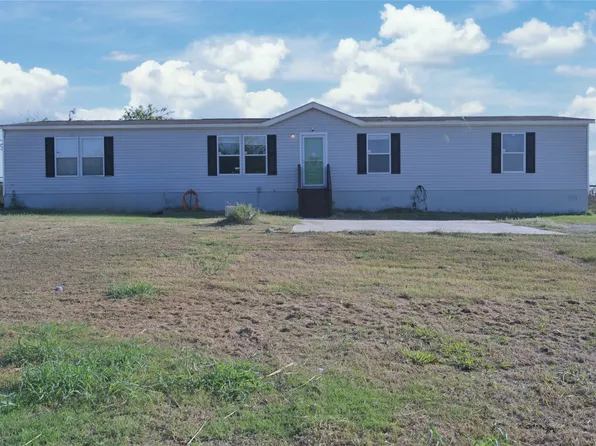 6413 Friesian Dr, Godley, TX 76044