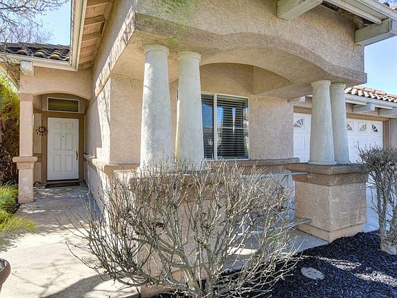 4th image of 2729 Dinwiddie Way
