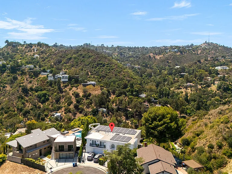 8020 Zeus Dr — Photo 28