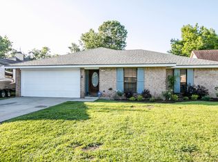 113 Briar Green Dr, Youngsville, LA 70592