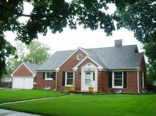 1747 Cherry St, Huntington, IN 46750