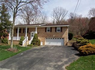 103 Sherwood Dr, Greensburg, PA 15601