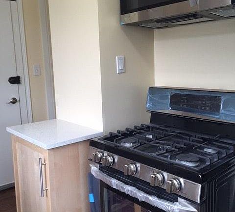 3rd image of 959 Corbett Ave APT 13