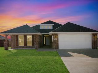 2405 England Ln, Pea Ridge, AR 72751