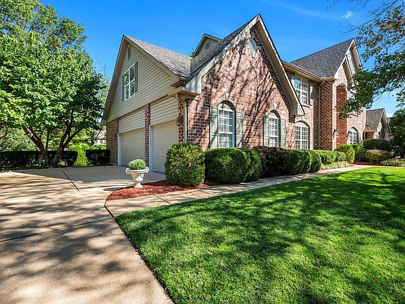 3rd image of 11929 Edwards Place Ct