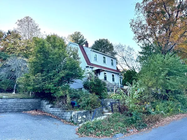 4 Ardmore Ave, Burlington, MA 01803
