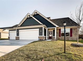 1371 Brookway Dr, Avon, IN 46123