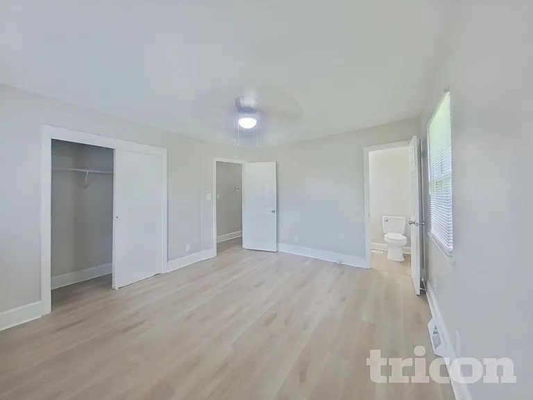 7511 Monroe Rd — Photo 8