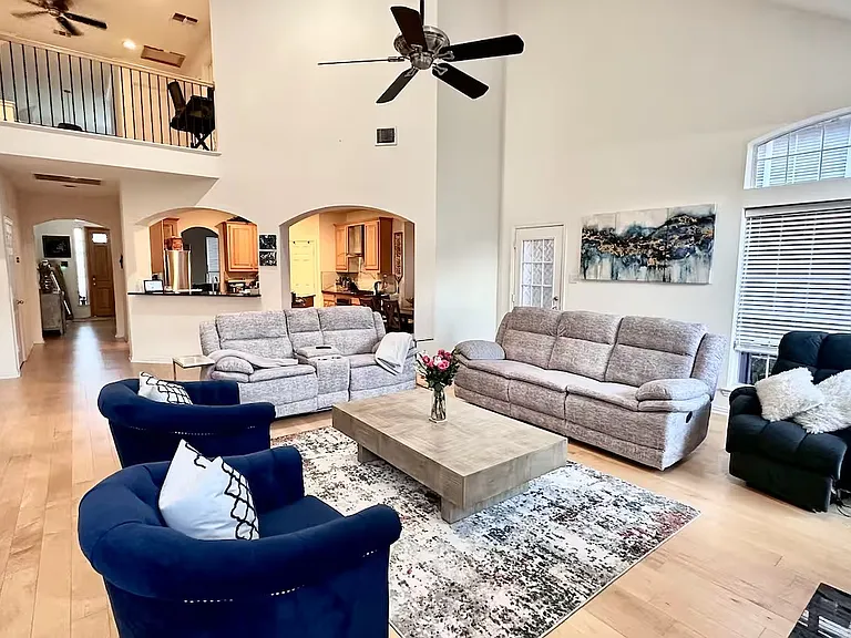 1237 Tioga Dr — Photo 15