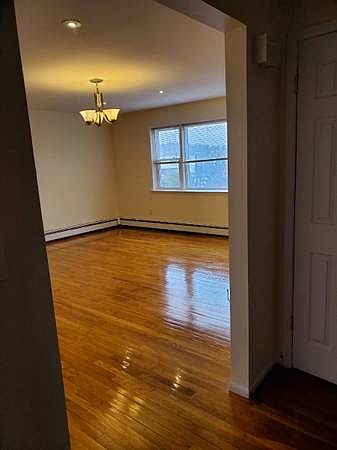 1st image of 136 Vredenburgh Ave #2