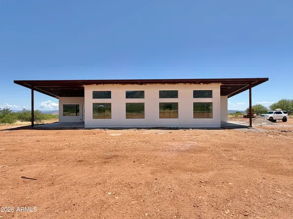 6553 E La Pradera Lane, Hereford, AZ 85615