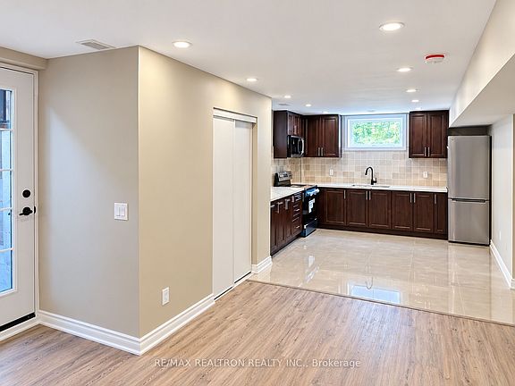 4th image of 59 Cumber Ave #Basement