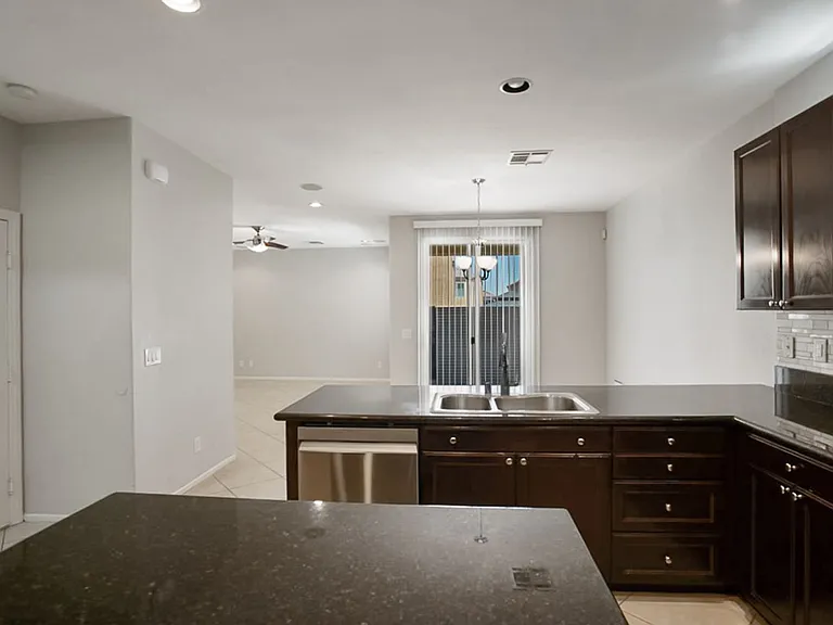 3640 Breman St — Photo 11