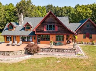 425 Wozniak Rd, Mercer, PA 16137