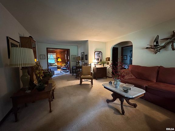 4th image of 6924 Gardenview Ln