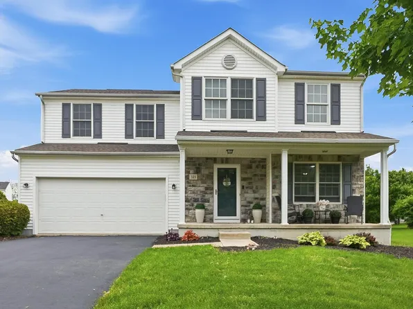 321 Amber Light Cir, Delaware, OH 43015