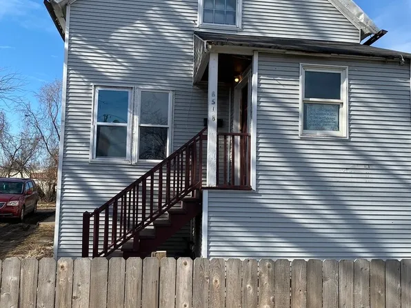 8518 S Givins Ct, Chicago, IL 60620